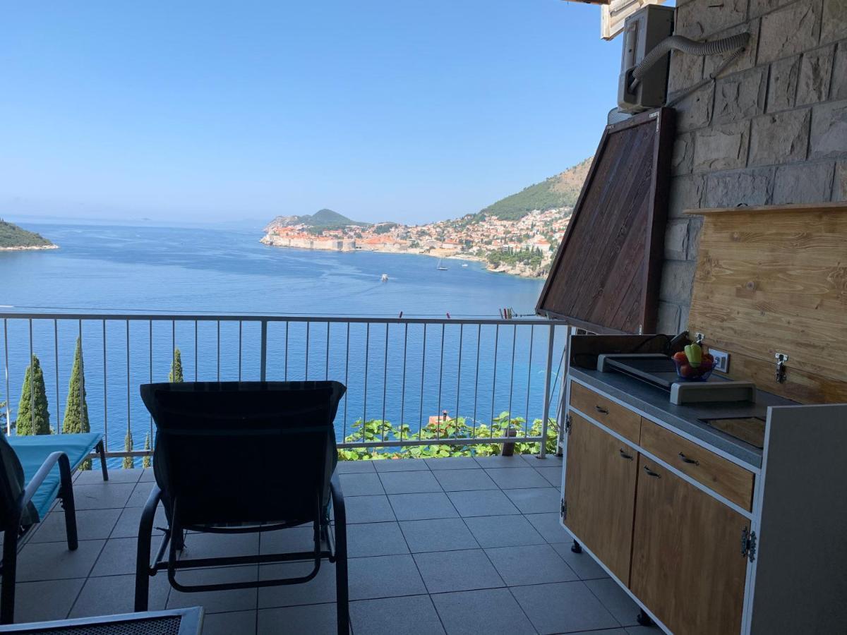 Apartment And Room Sveti Jakov Дубровник Екстериор снимка
